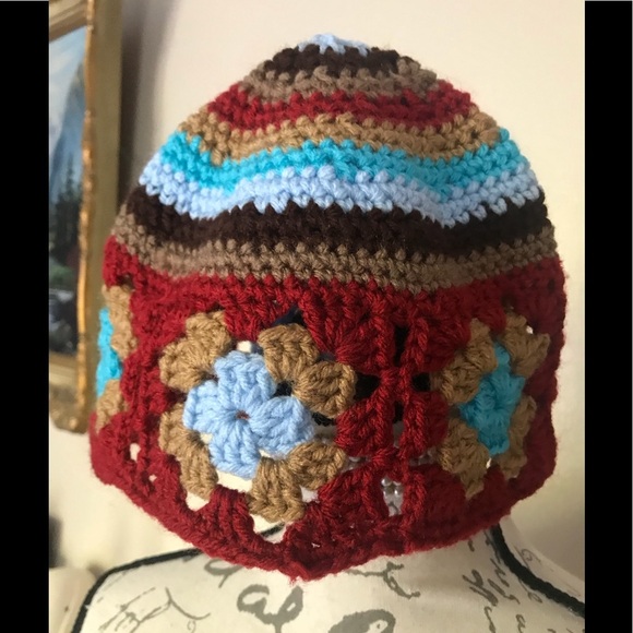 Rare VTG Handmade Baby Crochet Flower Hat - Picture 2 of 5